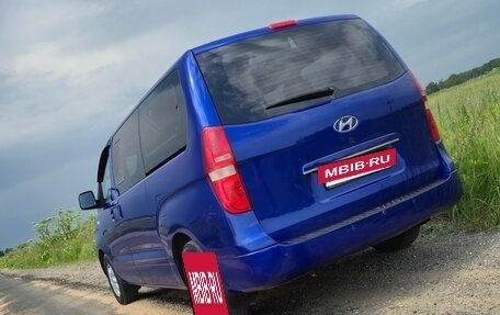 Hyundai Grand Starex Grand Starex I рестайлинг 2, 2010 год, 1 400 000 рублей, 8 фотография