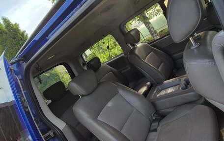 Hyundai Grand Starex Grand Starex I рестайлинг 2, 2010 год, 1 400 000 рублей, 23 фотография