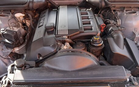 BMW 5 серия, 1999 год, 540 000 рублей, 9 фотография