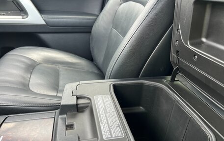 Toyota Land Cruiser 200, 2013 год, 3 950 000 рублей, 9 фотография