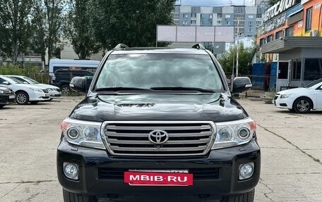 Toyota Land Cruiser 200, 2013 год, 3 950 000 рублей, 2 фотография