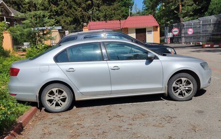 Volkswagen Jetta VI, 2012 год, 1 050 000 рублей, 2 фотография