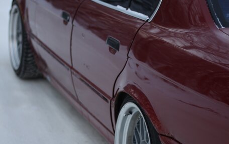 BMW 5 серия, 1989 год, 650 000 рублей, 12 фотография