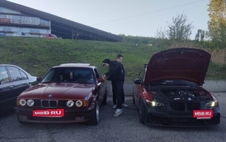 BMW 5 серия, 1989 год, 650 000 рублей, 18 фотография