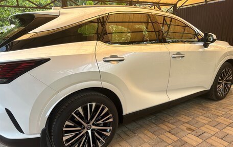 Lexus RX IV рестайлинг, 2023 год, 9 300 000 рублей, 6 фотография