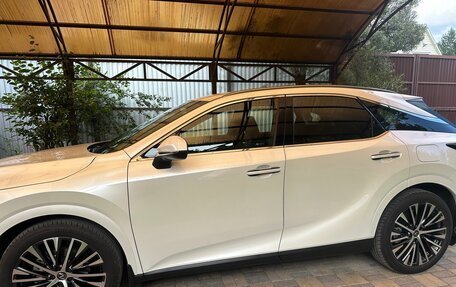 Lexus RX IV рестайлинг, 2023 год, 9 300 000 рублей, 8 фотография