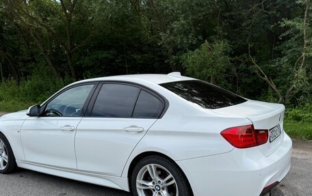 BMW 3 серия, 2015 год, 2 050 000 рублей, 3 фотография