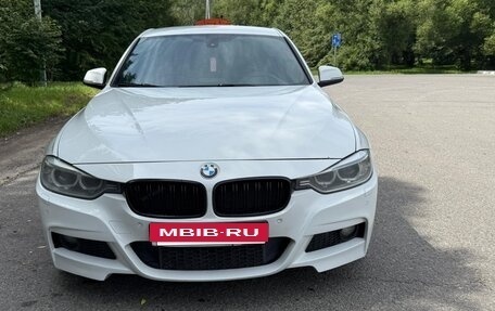 BMW 3 серия, 2015 год, 2 050 000 рублей, 10 фотография