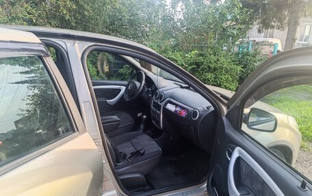 Renault Sandero I, 2013 год, 565 000 рублей, 3 фотография
