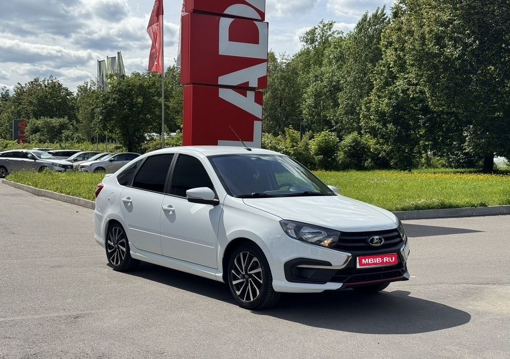 ВАЗ (LADA) Granta, 2023 год, 900 000 рублей, 1 фотография