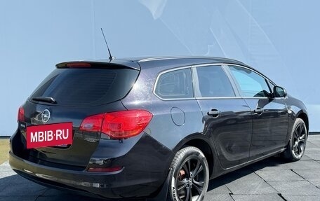 Opel Astra J, 2011 год, 560 000 рублей, 8 фотография