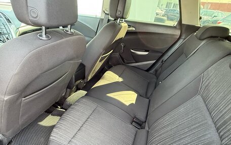Opel Astra J, 2011 год, 560 000 рублей, 11 фотография