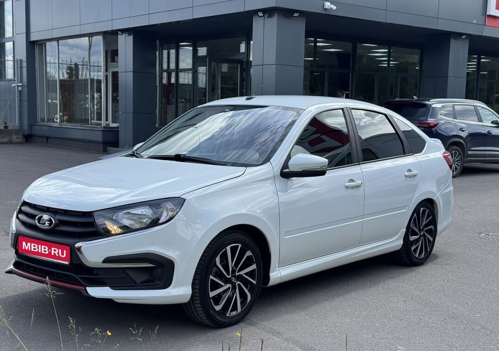 ВАЗ (LADA) Granta, 2023 год, 900 000 рублей, 10 фотография