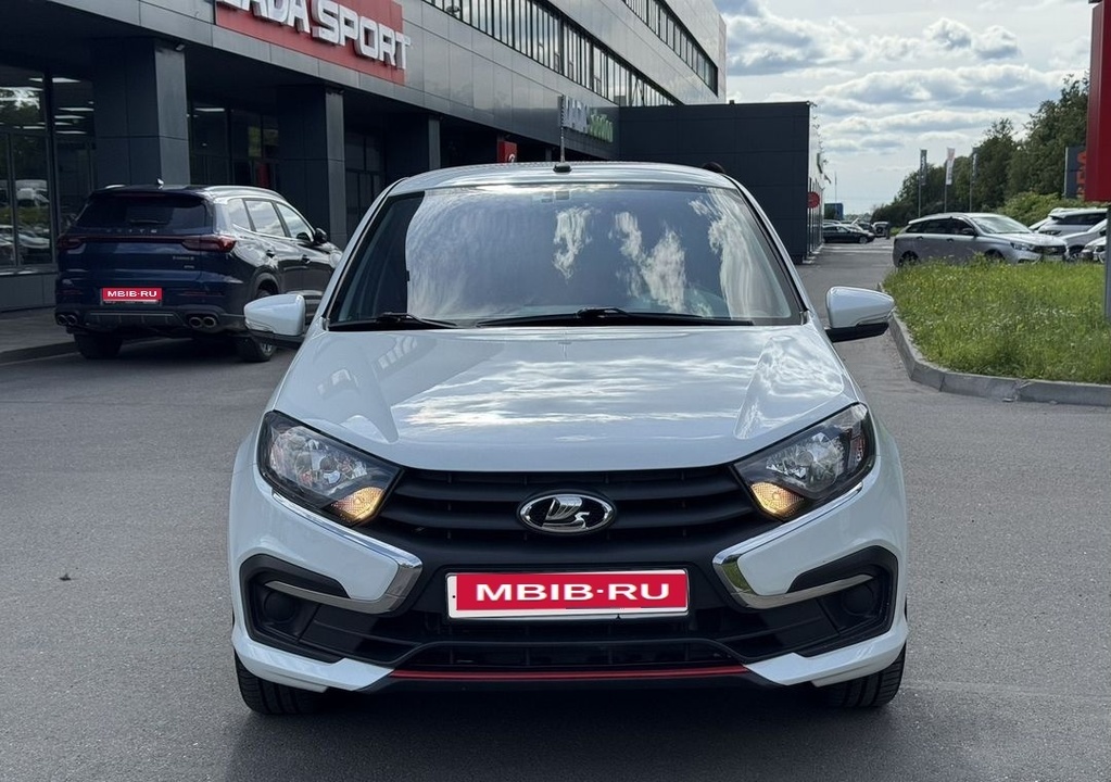 ВАЗ (LADA) Granta, 2023 год, 900 000 рублей, 9 фотография