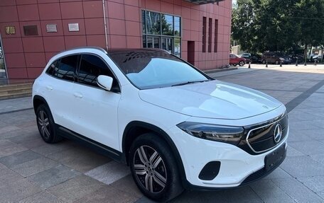 Mercedes-Benz EQA, 2023 год, 2 850 000 рублей, 1 фотография