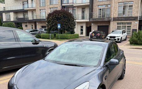 Tesla Model 3 I, 2023 год, 3 990 000 рублей, 1 фотография