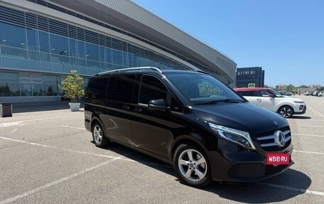 Mercedes-Benz V-Класс, 2020 год, 5 400 000 рублей, 2 фотография