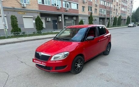 Skoda Fabia II, 2013 год, 400 000 рублей, 2 фотография