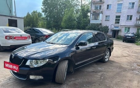 Skoda Superb III рестайлинг, 2012 год, 1 300 000 рублей, 4 фотография