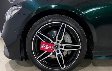 Mercedes-Benz E-Класс, 2019 год, 3 690 000 рублей, 15 фотография