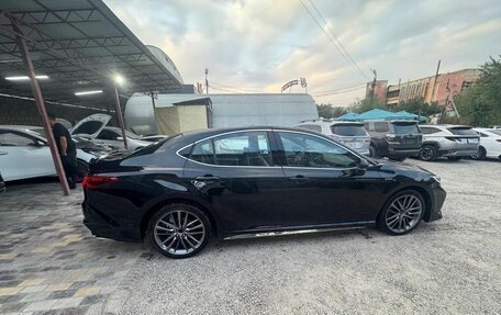 Toyota Camry, 2025 год, 4 500 000 рублей, 6 фотография