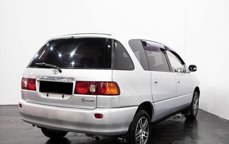 Toyota Ipsum II, 1998 год, 445 000 рублей, 4 фотография