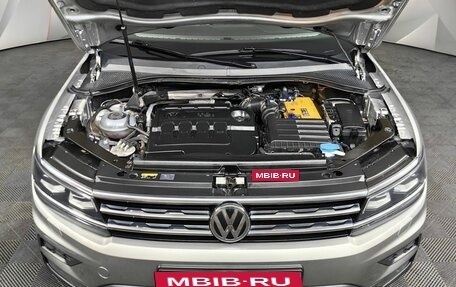 Volkswagen Tiguan II, 2018 год, 2 175 000 рублей, 11 фотография