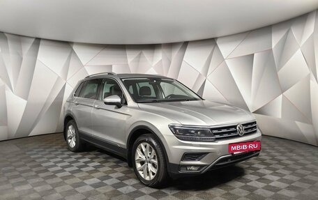 Volkswagen Tiguan II, 2018 год, 2 175 000 рублей, 3 фотография