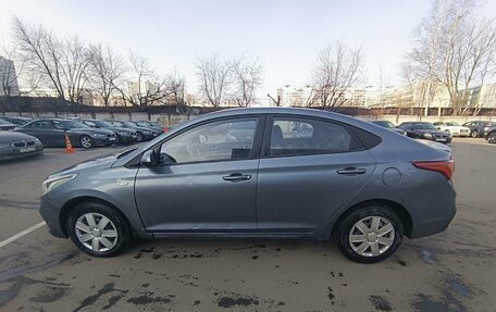 Hyundai Solaris II рестайлинг, 2017 год, 580 000 рублей, 8 фотография