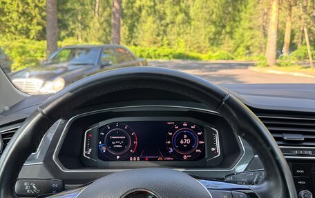 Volkswagen Tiguan II, 2019 год, 2 600 000 рублей, 9 фотография
