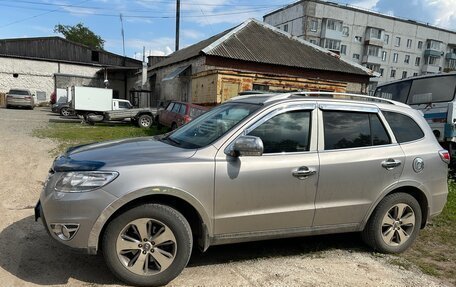 Hyundai Santa Fe III рестайлинг, 2011 год, 1 550 000 рублей, 2 фотография