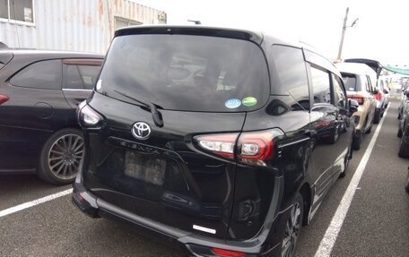 Toyota Sienta II, 2020 год, 1 700 000 рублей, 3 фотография