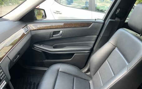 Mercedes-Benz E-Класс, 2014 год, 2 100 000 рублей, 8 фотография