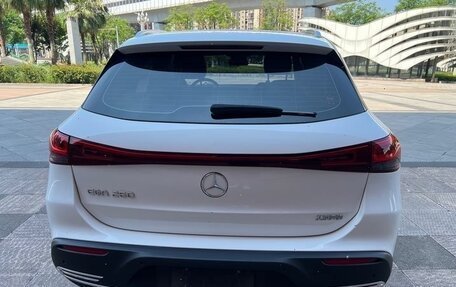 Mercedes-Benz EQA, 2023 год, 2 850 000 рублей, 5 фотография