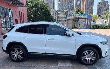 Mercedes-Benz EQA, 2023 год, 2 850 000 рублей, 7 фотография