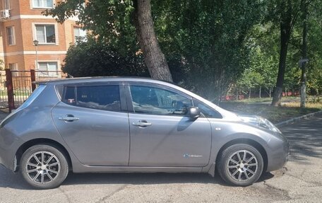 Nissan Leaf I, 2015 год, 815 000 рублей, 15 фотография