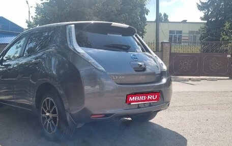 Nissan Leaf I, 2015 год, 815 000 рублей, 12 фотография