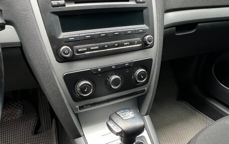 Skoda Octavia, 2013 год, 750 000 рублей, 23 фотография