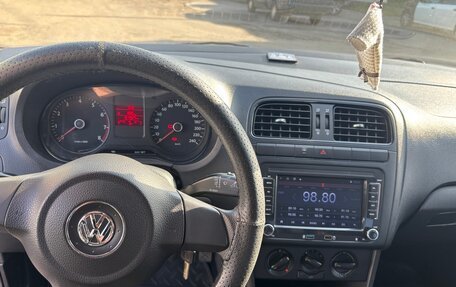 Volkswagen Polo VI (EU Market), 2011 год, 630 000 рублей, 4 фотография