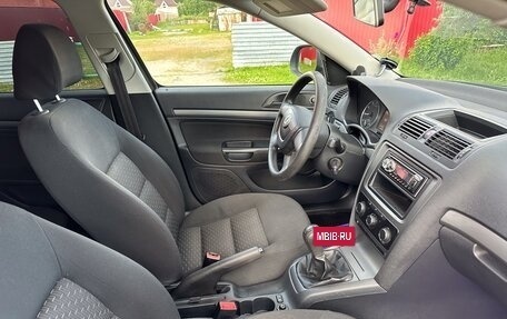 Skoda Octavia, 2011 год, 700 000 рублей, 18 фотография