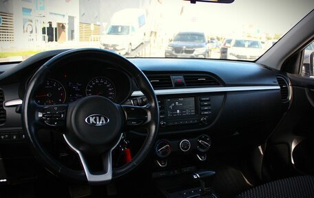 KIA Rio IV, 2018 год, 1 293 000 рублей, 10 фотография