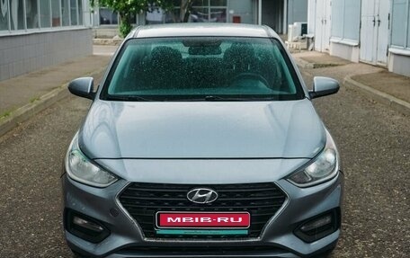Hyundai Solaris II рестайлинг, 2018 год, 624 000 рублей, 2 фотография
