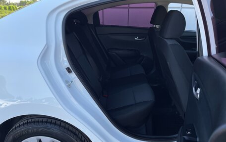 KIA Rio IV, 2018 год, 1 097 000 рублей, 13 фотография