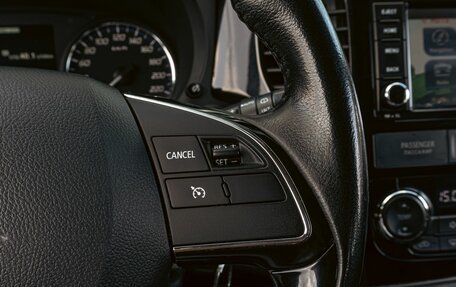 Mitsubishi Outlander III рестайлинг 3, 2015 год, 1 595 000 рублей, 12 фотография