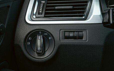 Skoda Rapid I, 2014 год, 855 000 рублей, 10 фотография