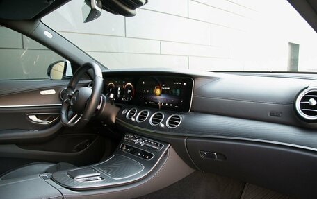 Mercedes-Benz E-Класс, 2021 год, 4 590 000 рублей, 18 фотография