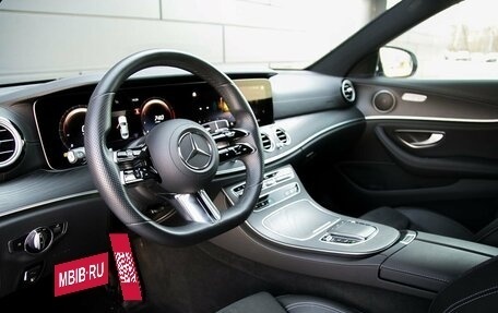 Mercedes-Benz E-Класс, 2021 год, 4 590 000 рублей, 28 фотография