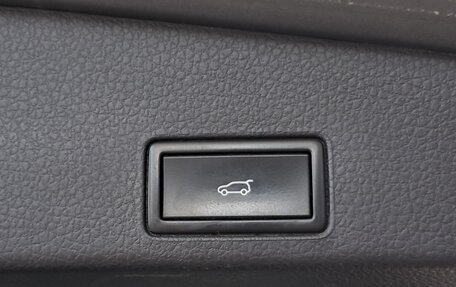 Volkswagen Touareg III, 2015 год, 2 439 000 рублей, 23 фотография