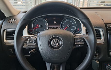 Volkswagen Touareg III, 2015 год, 2 439 000 рублей, 27 фотография