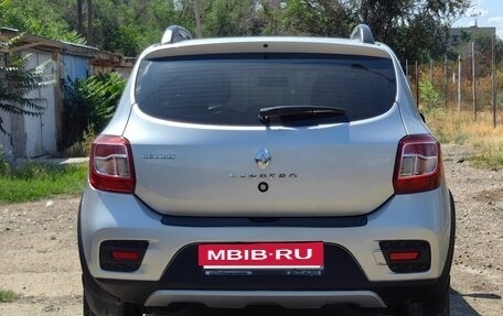 Renault Sandero II рестайлинг, 2015 год, 1 100 000 рублей, 7 фотография